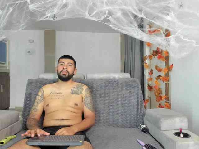 DulceRomance webcam