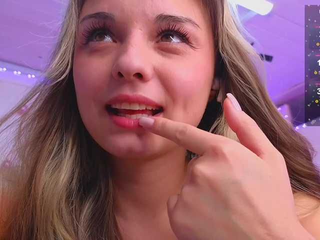 misss-vikki's BongaCams show and profile