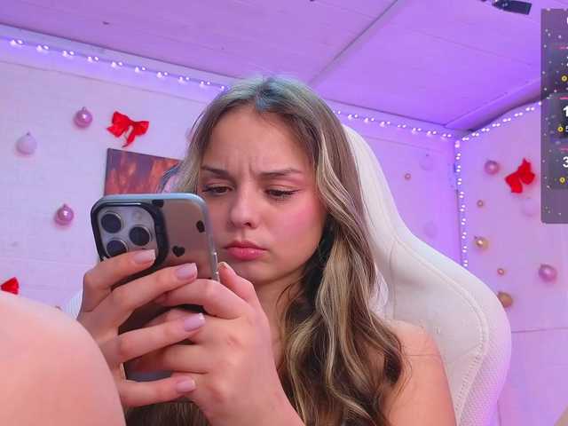 misss-vikki's BongaCams show and profile