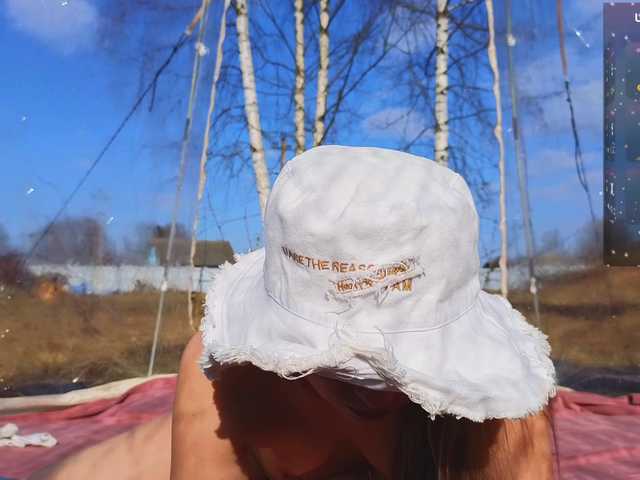 misss-vikki's BongaCams profile