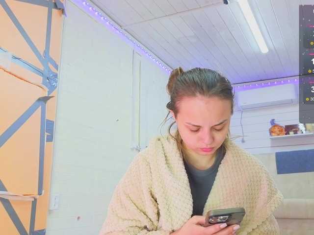 misss-vikki's BongaCams show and profile