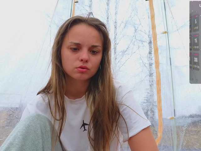 misss-vikki's BongaCams show and profile