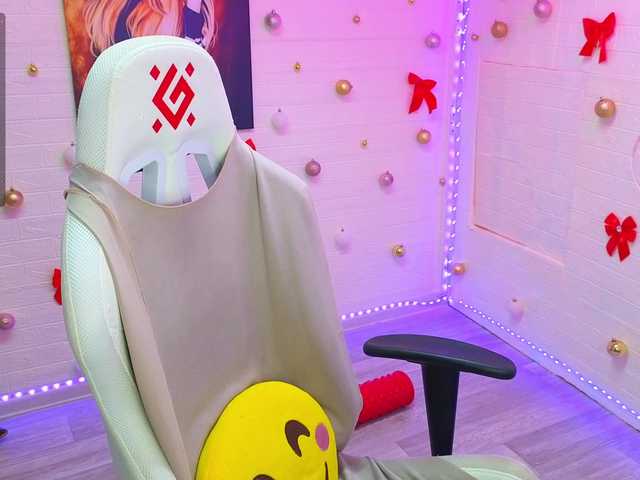 misss-vikki's BongaCams show and profile