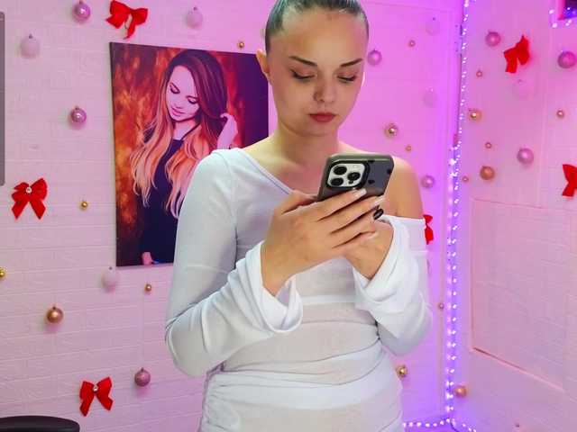 misss-vikki's BongaCams show and profile