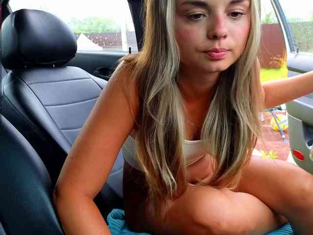 misss-vikki webcam