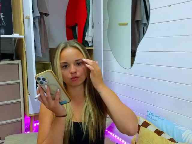 misss-vikki webcam