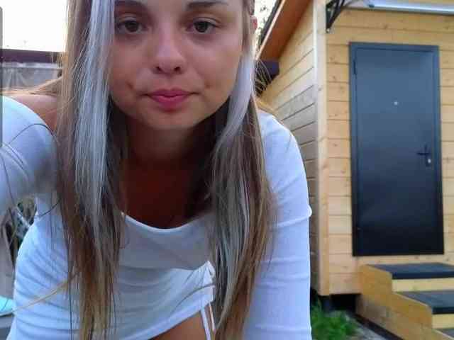 misss-vikki webcam