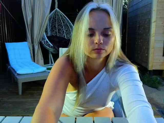 misss-vikki webcam