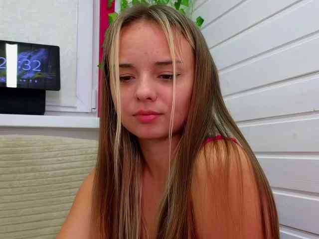 misss-vikki webcam