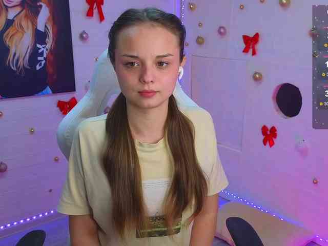 misss-vikki Live Webcam on BongaCams