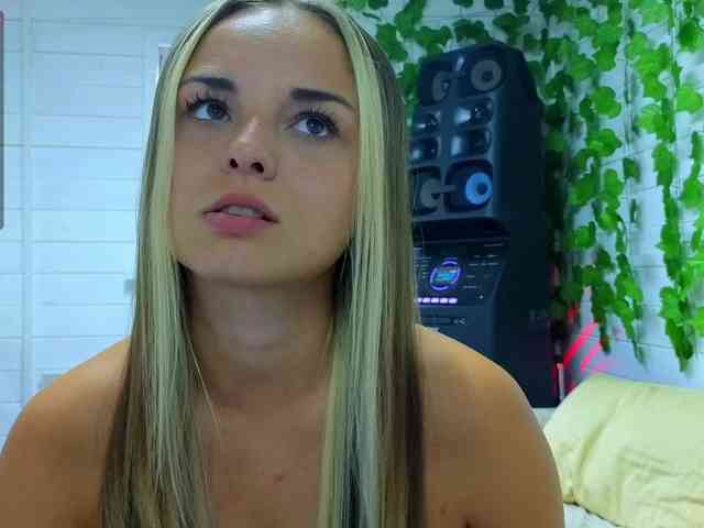 misss-vikki webcam