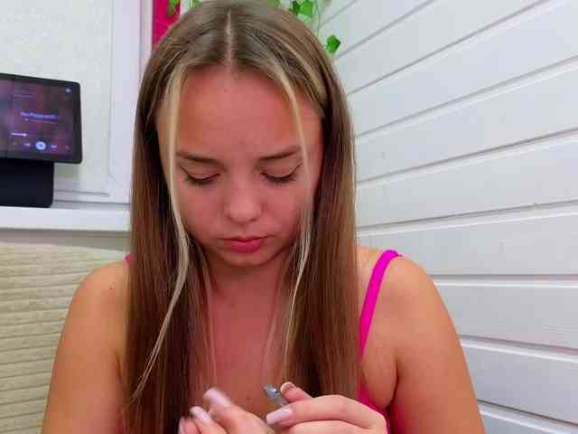 misss-vikki webcam