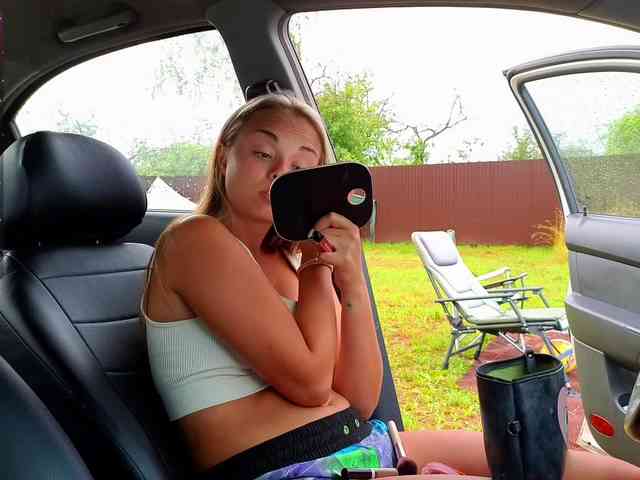 misss-vikki webcam