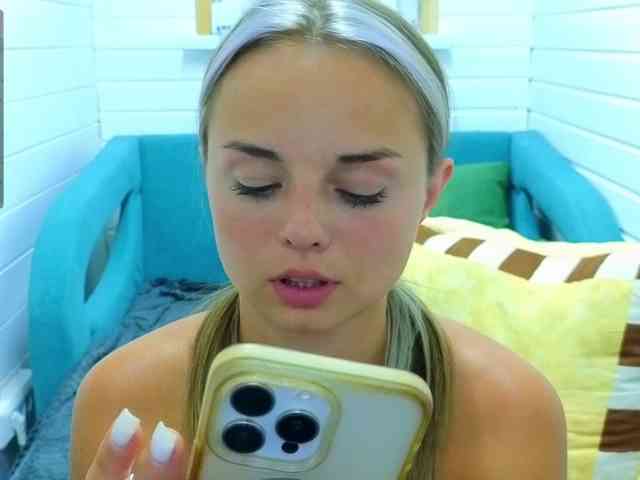 misss-vikki webcam