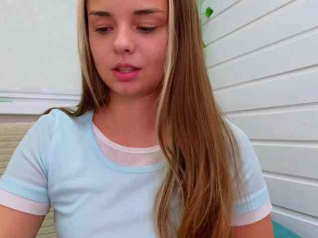 misss-vikki webcam
