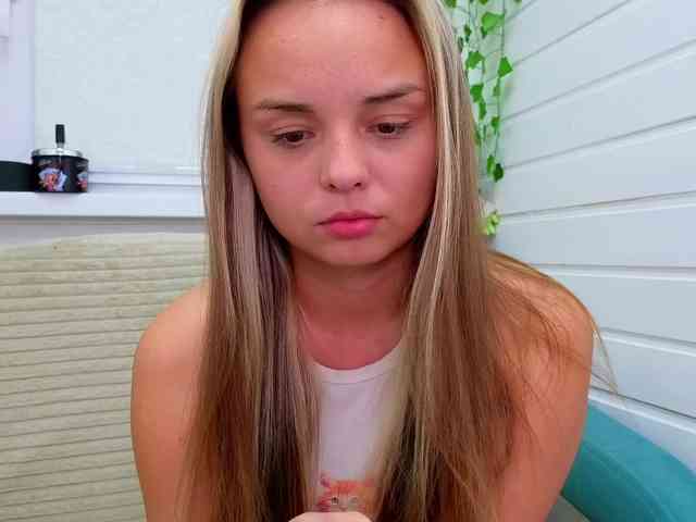 misss-vikki webcam