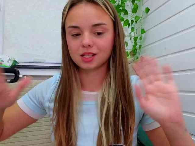 misss-vikki webcam