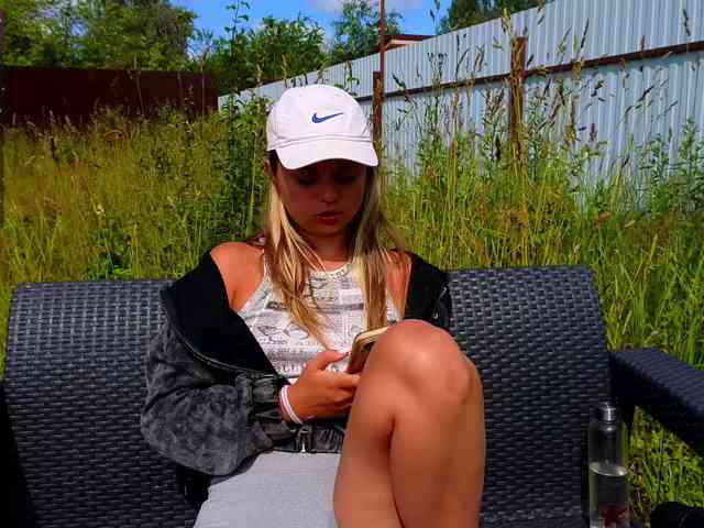 misss-vikki webcam
