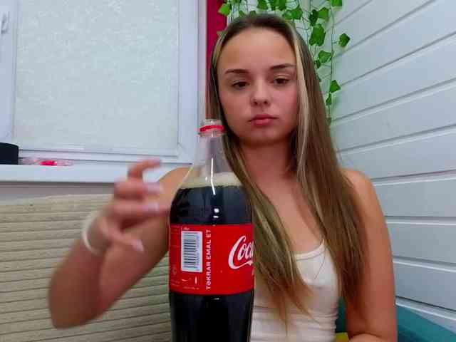 misss-vikki webcam