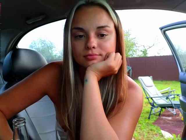 misss-vikki webcam