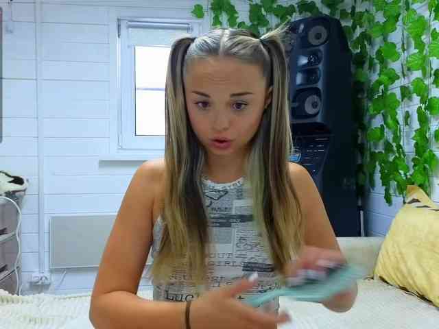 misss-vikki webcam
