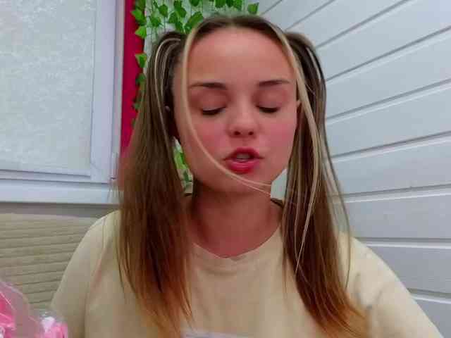 misss-vikki webcam