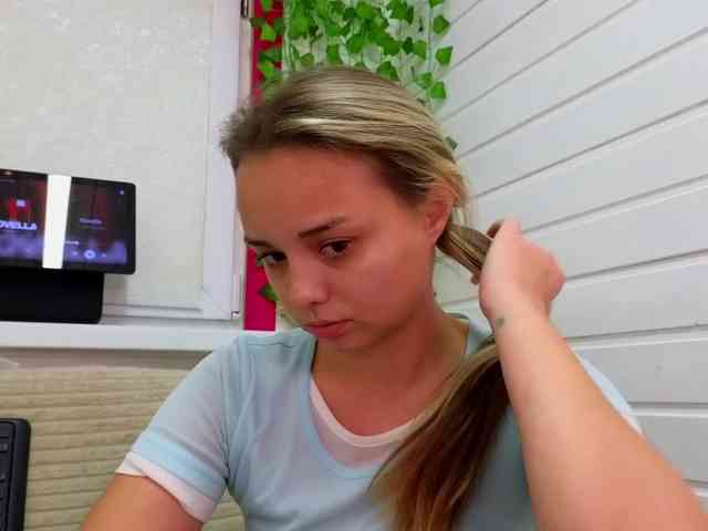 misss-vikki webcam