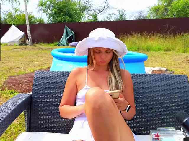 online porn chat room Misss-vikki