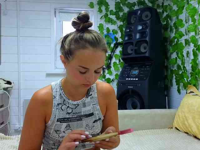 misss-vikki webcam