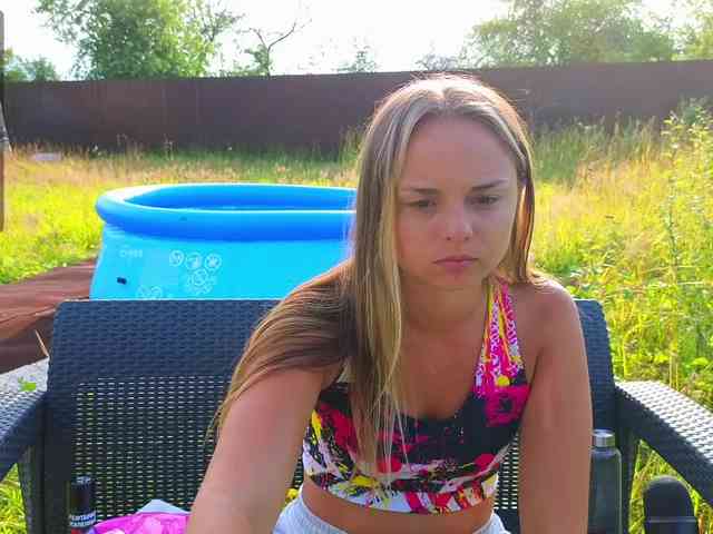 misss-vikki webcam
