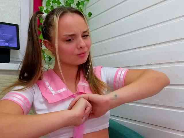 misss-vikki webcam