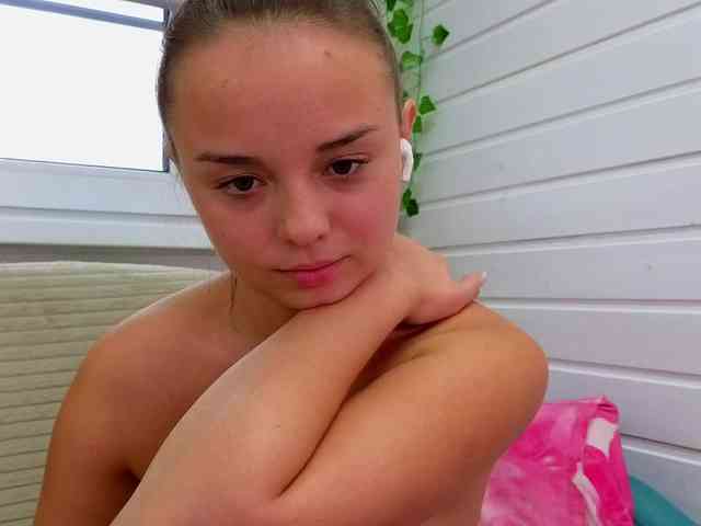 misss-vikki webcam