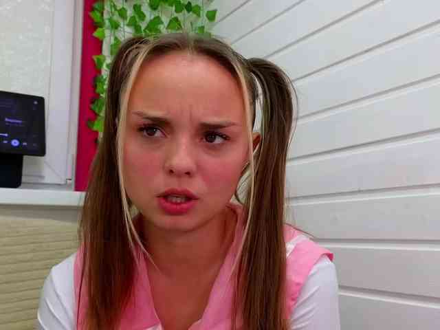 misss-vikki webcam