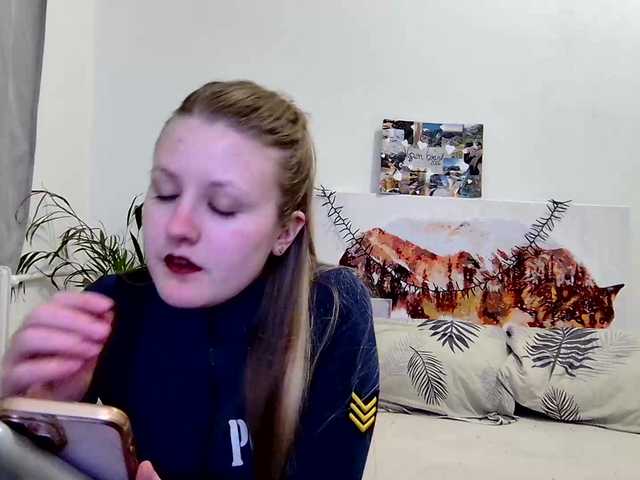 xmileygreyx's BongaCams show and profile