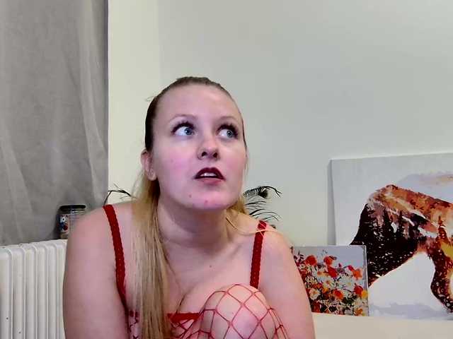 xmileygreyx from BongaCams