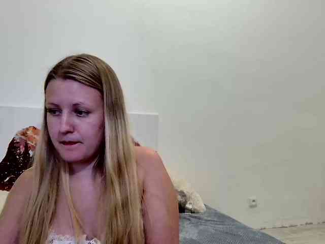 MILEY_GREY webcam
