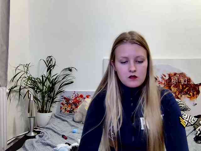 MILEY_GREY webcam