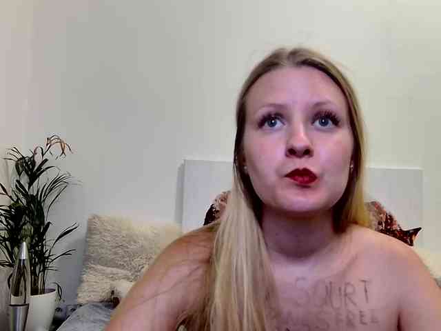 MILEY_GREY webcam