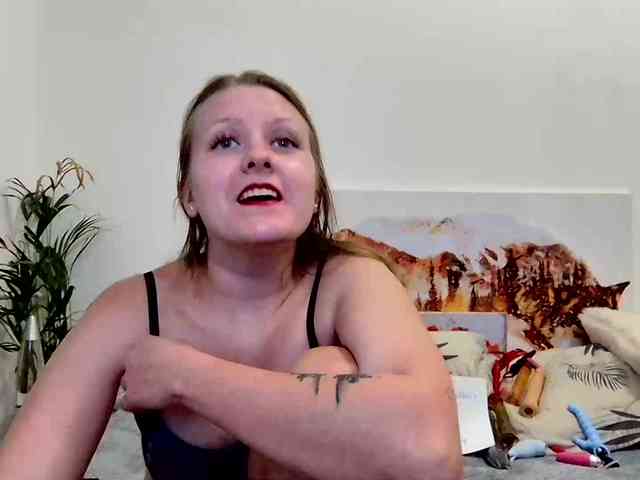 MILEY_GREY webcam