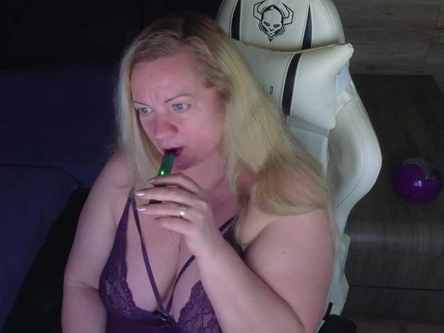 Natalli888's BongaCams show and profile