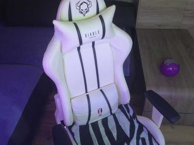 Natalli888's BongaCams show and profile