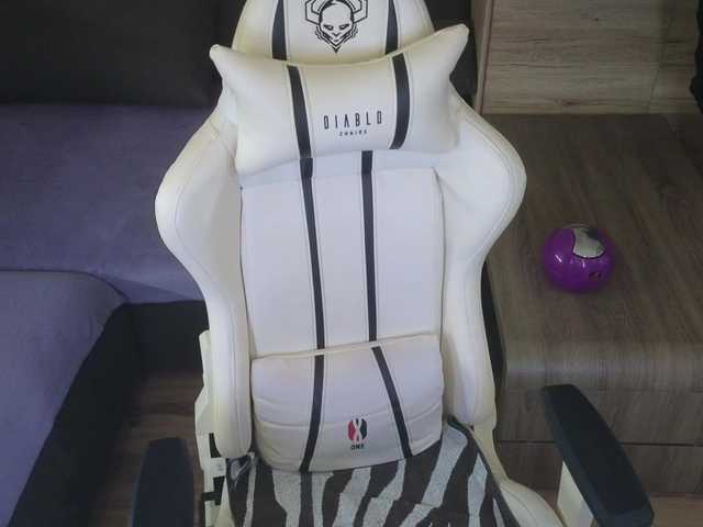 Natalli888's BongaCams show and profile