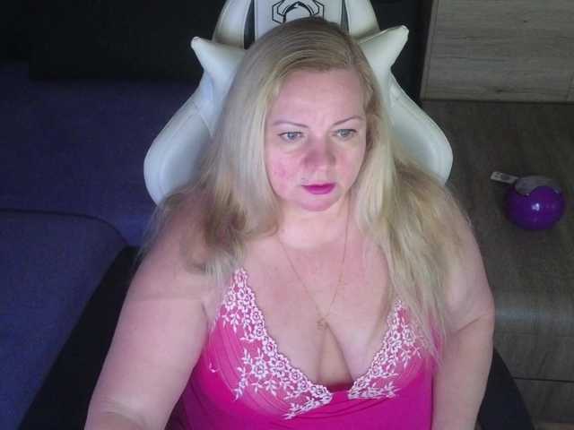 Natalli888's BongaCams show and profile