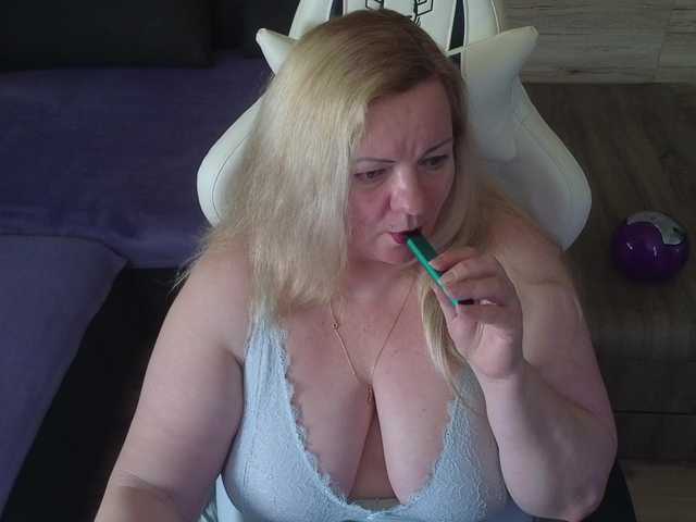 Natalli888's BongaCams show and profile