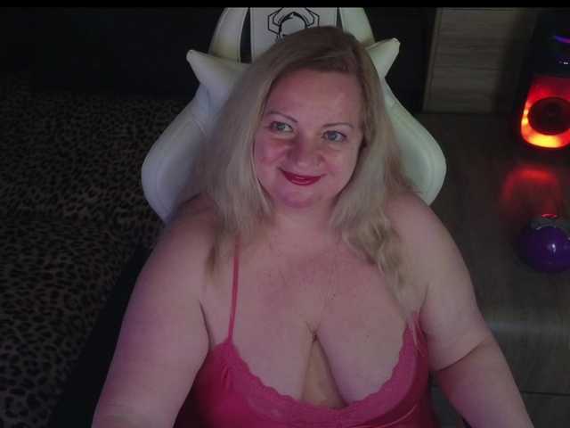Natalli888's BongaCams show and profile