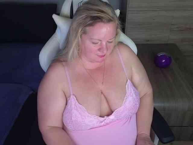 Natalli888 Live Webcam on BongaCams