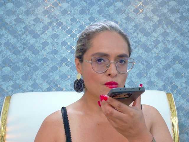 MarylinsVega's BongaCams show and profile