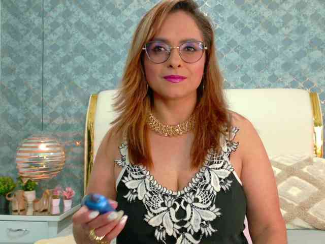 MarylinsVega MarylinsVega