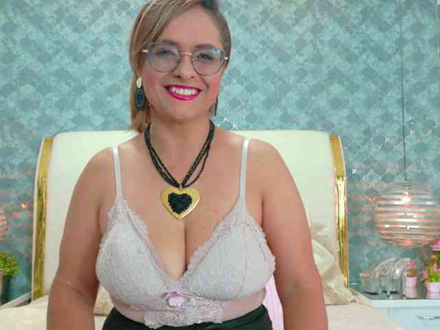 MarylinsVega MarylinsVega