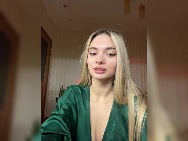 dark-secret live cam